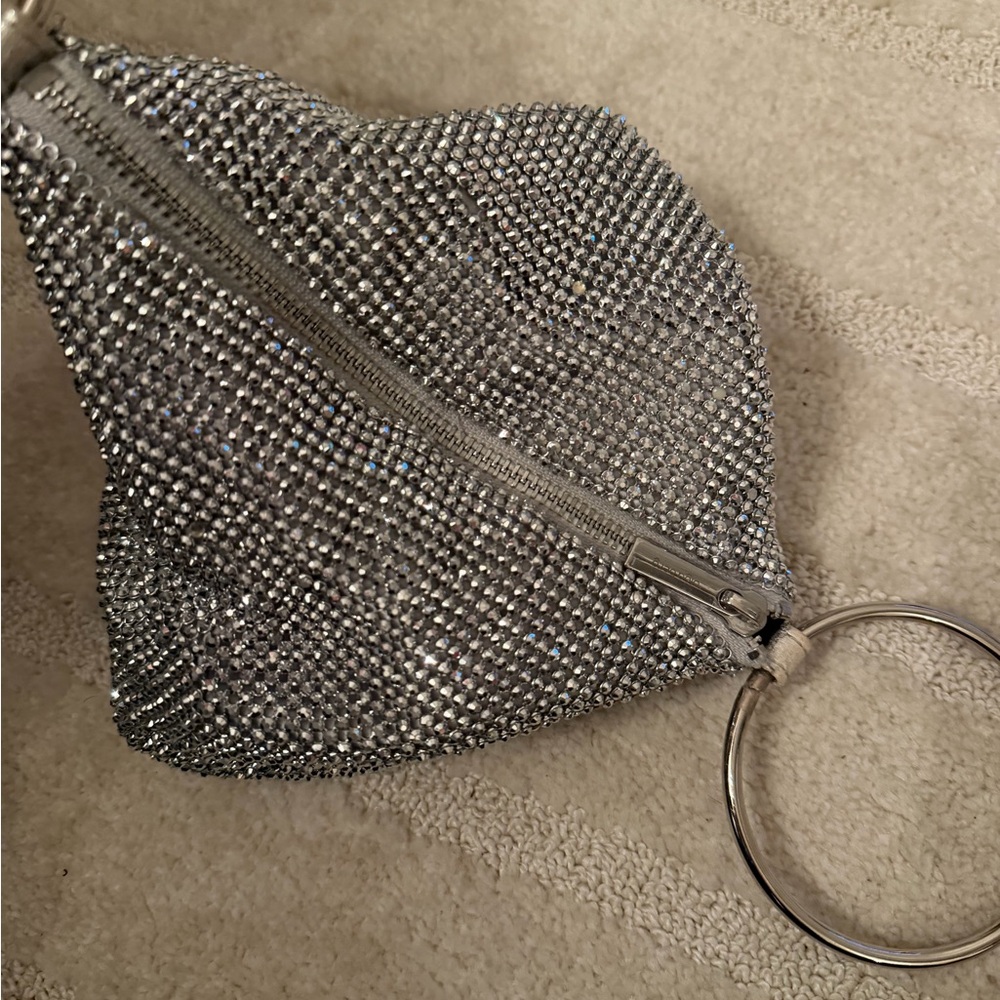 Olga Berg Ellie Crystal Mesh Ring Handle Bag - Picture 6 of 7